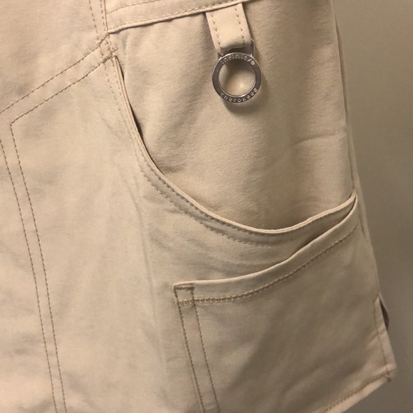 Cherokee infinity Womens scrub top NWT size M - Picture 4 of 4